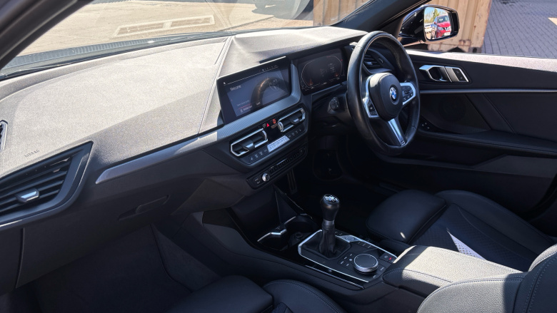 BMW 1 Series 118i [136] M Sport 5dr Petrol Hatchback